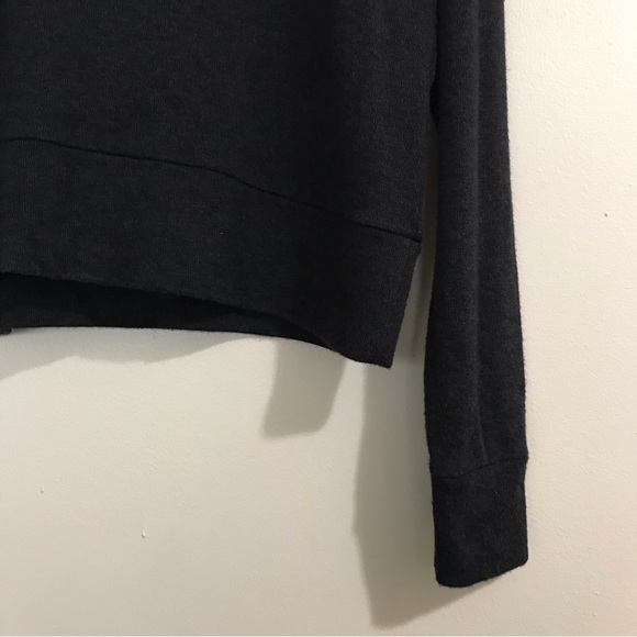 Aritzia Community Allora Turtleneck Boxy Sweater Charcoal Grey - Picture 5 of 11